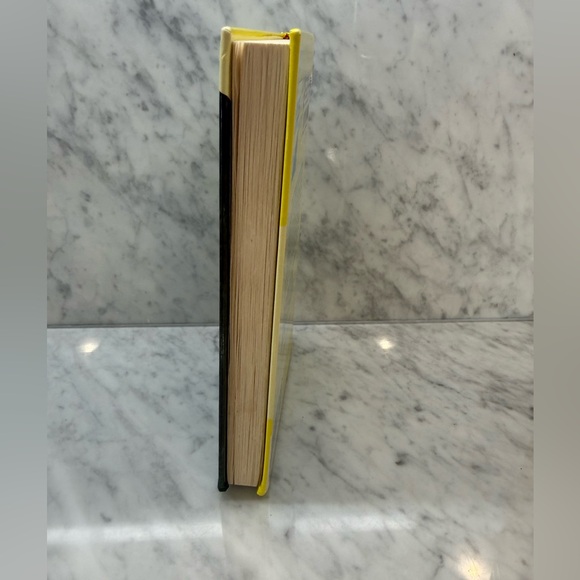 Nancy Drew: The Hidden Staircase Book by Carolyn Keene - Picture 5 of 6